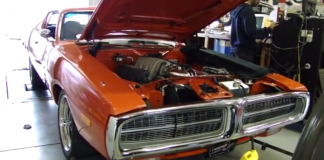1972 Charger 6.1 Hemi 6 Speed Viper Transmission mopar muscle car
