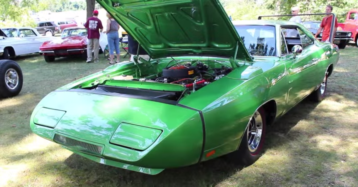 1969 Dodge Charger Daytona vintage hot mopar muscle car