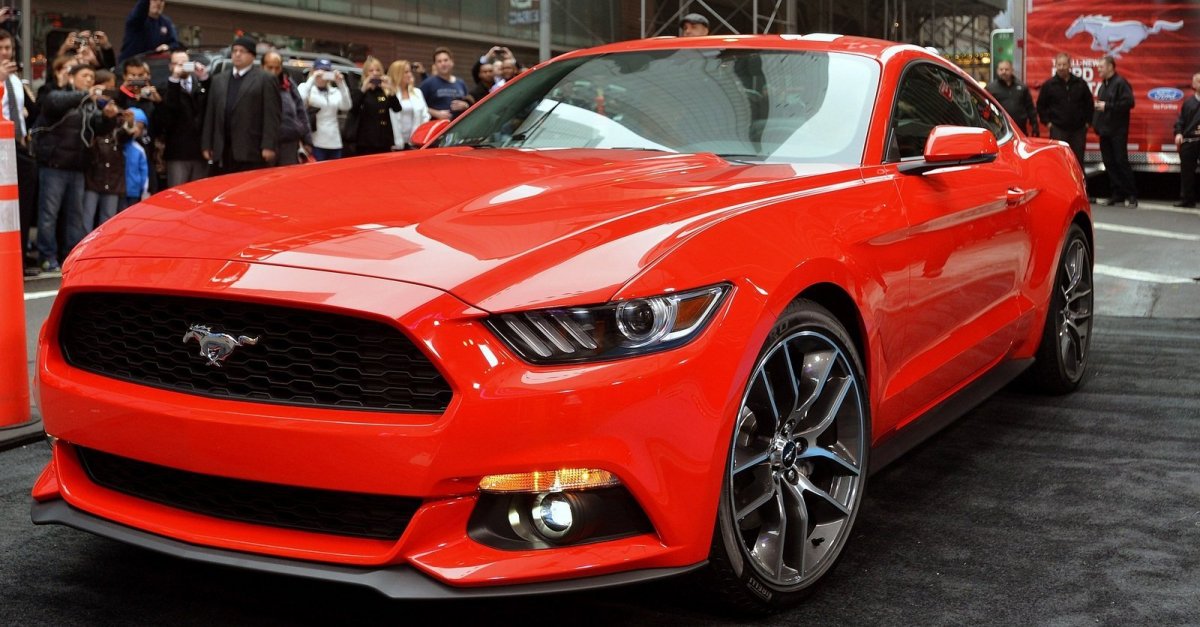 2015 ford mustang muscle car