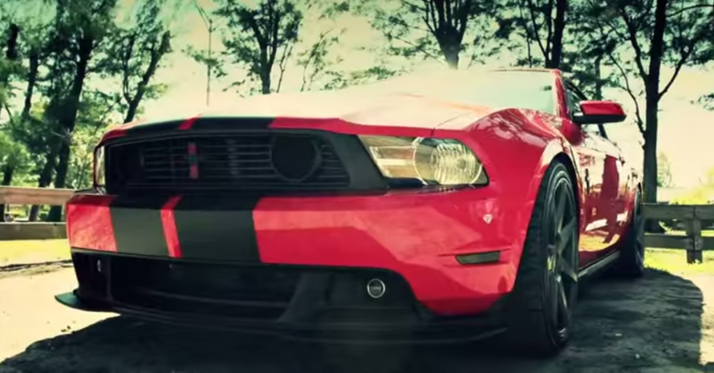 GORGEOUS FORD MUSTANG GT ARRIVING IN MIAMI | HOT CARS