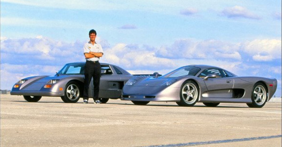 mosler mt900 and consulier gtp sports cars