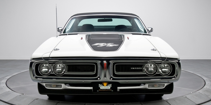 restored 1971 dodge charger rt hard top muscle car