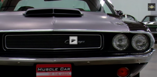 1970 dodge challenger TA muscle car