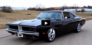 dodge charger muscle car