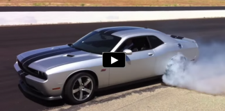 dodge challenger srt8 burnout