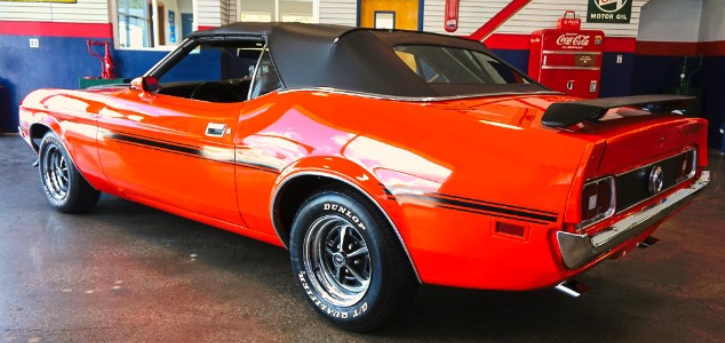 1972 ford mustang convertible in orange