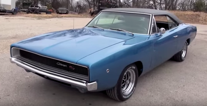 1968 dodge charger rt in b5 blue
