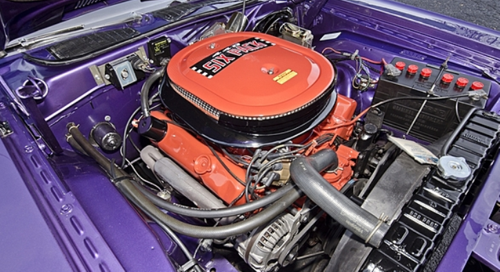 plum crazy purple 1970 dodge challenger 440 six pack