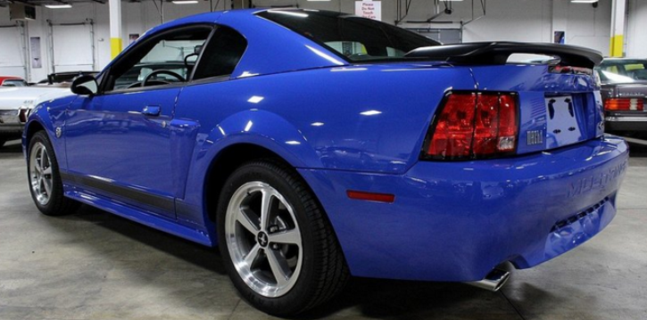 azure blue 2004 mustang mach 1