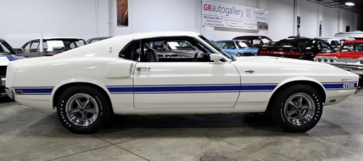 restored 1969 mustang shelby gt500