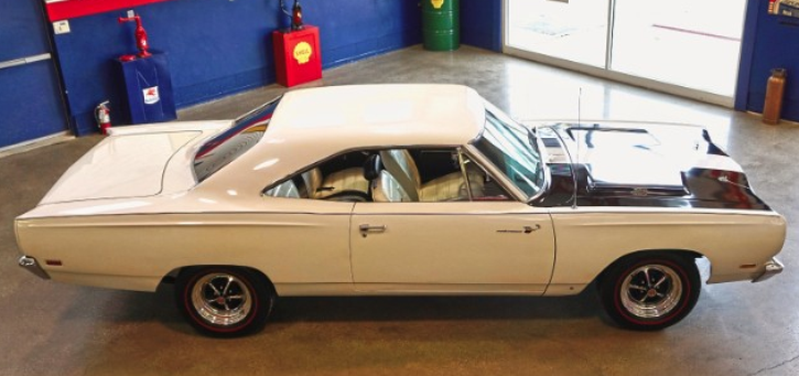 white 1969 plymouth road runner 