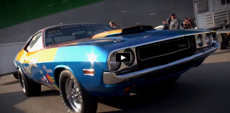 mopar muscle cars doing burnouts video