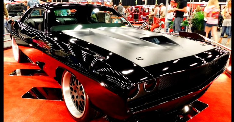 custom built 1971 plymouth hemi cuda