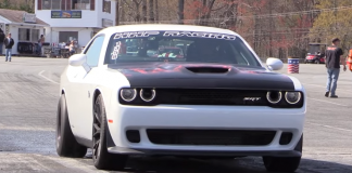 dodge hellcat challenger drag racing