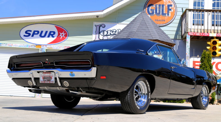 black on black 1969 dodge charger r/t