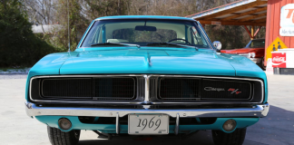 1969 dodge charger r/t review