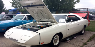 1969 dodge hemi charger daytona video