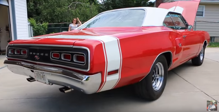 red on white 1970 dodge coronet r/t 426 hemi