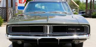 restored 1969 dodge charger se