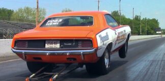 1970 plymouth cuda drag racing