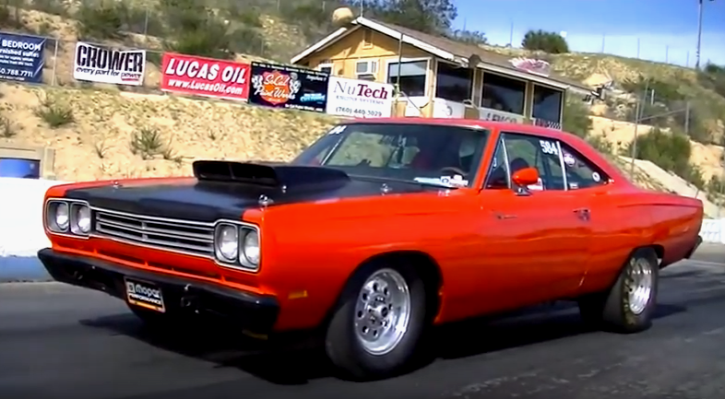 big block plymouth road runner drag racing