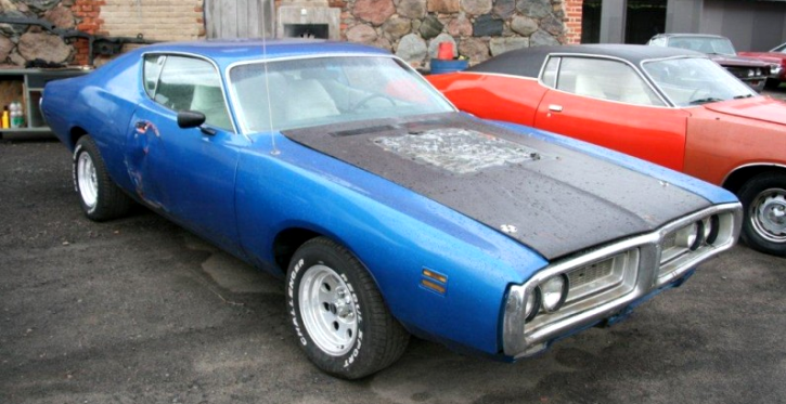 1972 dodge charger super bee tribute