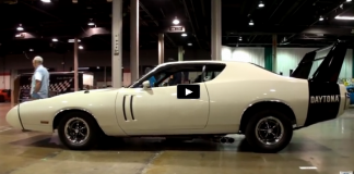 1971 dodge charger daytona winged muscle car