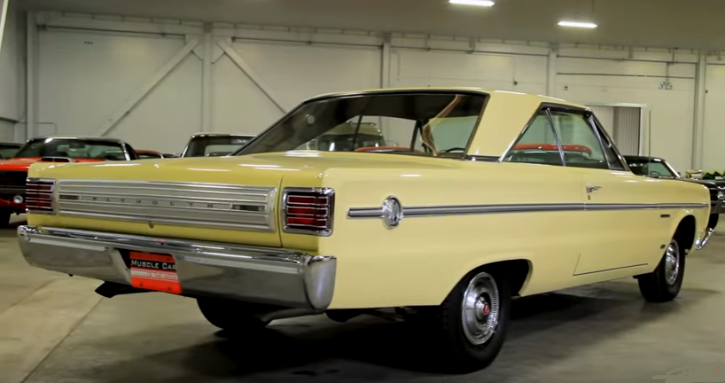 1966 Plymouth hemi Belvedere II sleeper