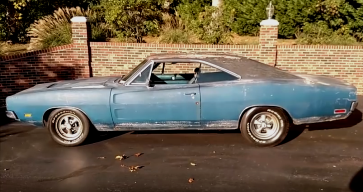 1969 dodge charger barn find