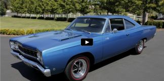restored plymouth road runner 426 hemi 4-speed