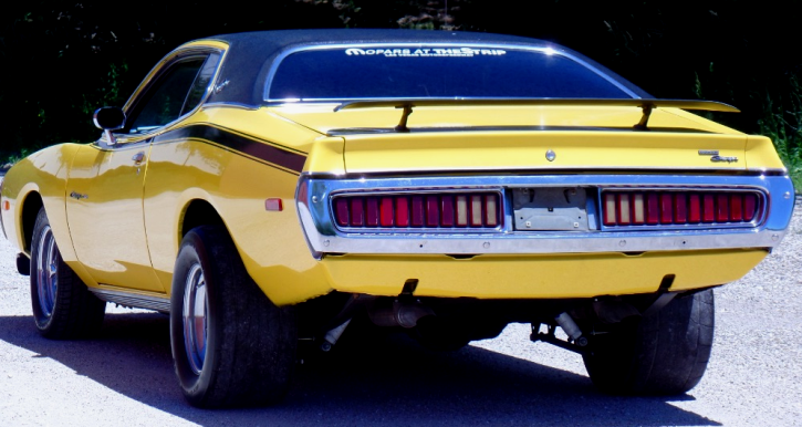 yellow 1973 dodge charger 512 v8