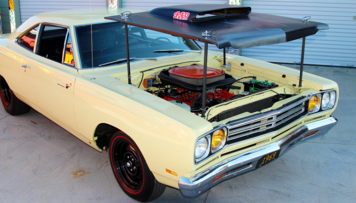 1969 plymouth road runner a12 clone