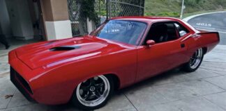 plymouth hemi cuda pro touring build