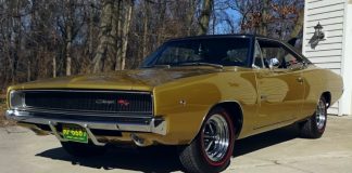 restored 1968 dodge charger rt