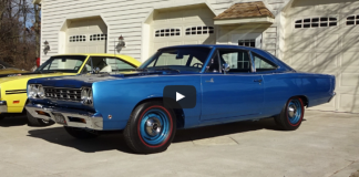 b5 blue 1968 plymouth hemi road runner