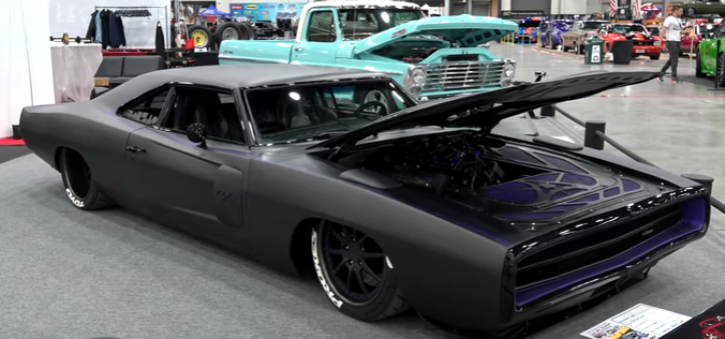 custom built 1970 dodge charger solo