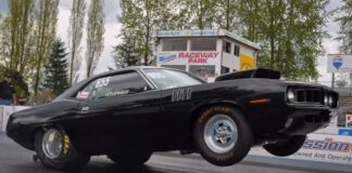 1971 plymouth cuda drag racing