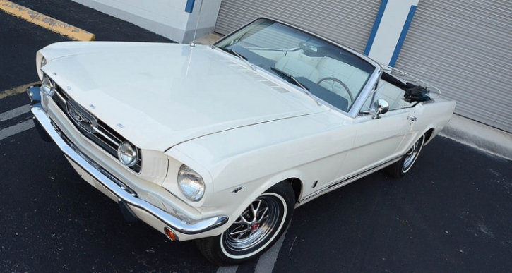 convertible 1966 mustang rotisserie restoration