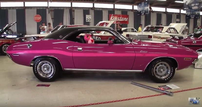 1970 dodge challenger rt se in panther pink
