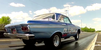 mopar muscle cars drag racing