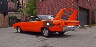 1970 plymouth hemi superbird 4 speed