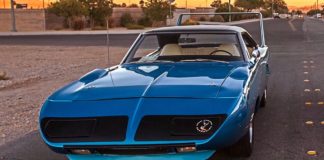 1970 plymouth superbird presentation