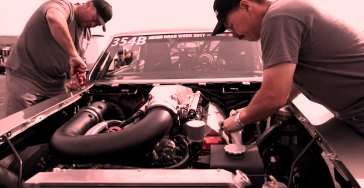 1967 chevy chevelle drag racing