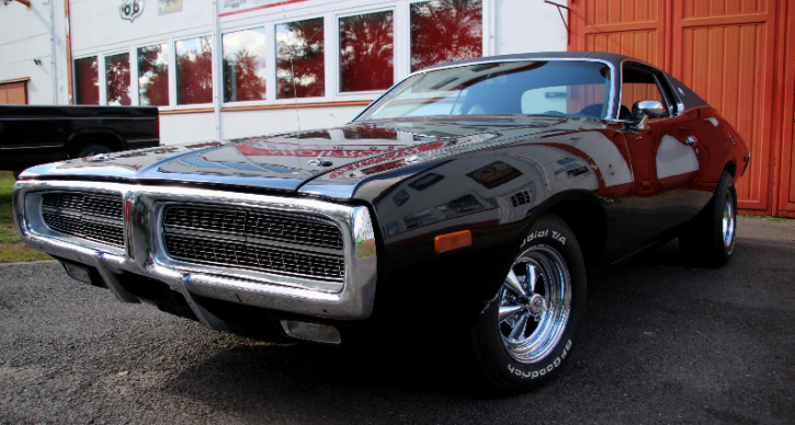 restored 1972 dodge charger se