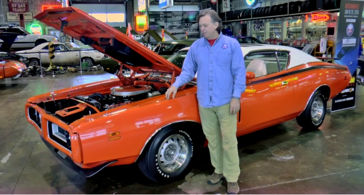 hemi orange 1971 dodge charger rt collector car