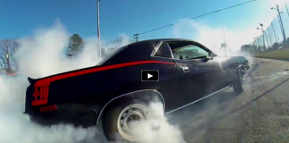 plymouth cuda 440 burnout video