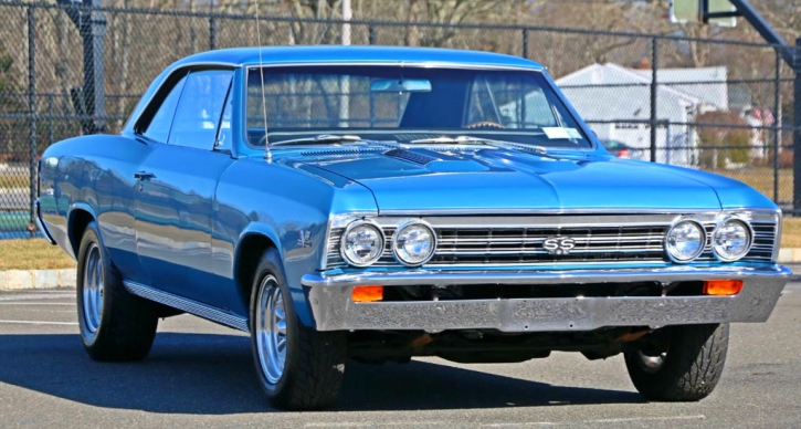 restored 1967 chevy chevelle 396 4 speed