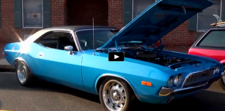 petty blue 1972 dodge challenger 440