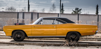 original 1969 road runner 440 six barrel