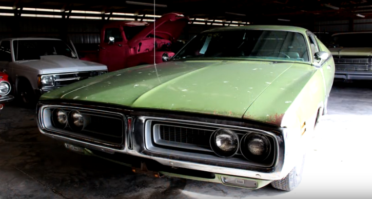 green on green 1971 dodge charger 318